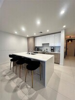 153 N Seabreeze Blvd in Fort Lauderdale, FL - Building Photo