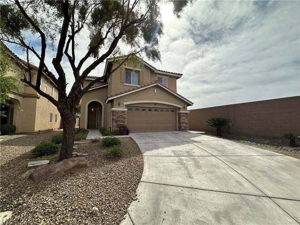 6904 Caspian Tern St in North Las Vegas, NV - Building Photo
