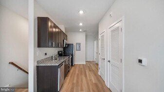 5608 Bucknell Rd in Baltimore, MD - Building Photo