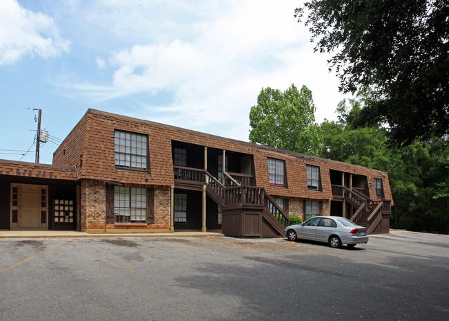 818 Saraland Blvd S in Saraland, AL - Building Photo - Building Photo