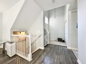10111 Austrian Way in Oak Park, MI - Building Photo - Building Photo