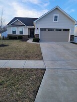 11 Ticket Wy in Amelia, OH - Building Photo