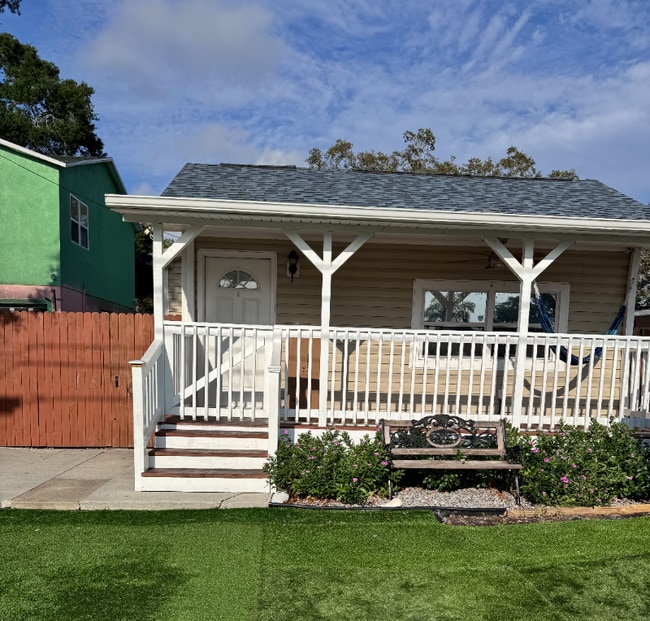 property at 1517 S Washington Ave