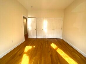 20 Clarendon St, Unit 1 in Watertown, MA - Building Photo - Building Photo