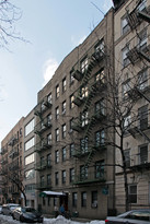 455 W 44th St in New York, NY - Building Photo