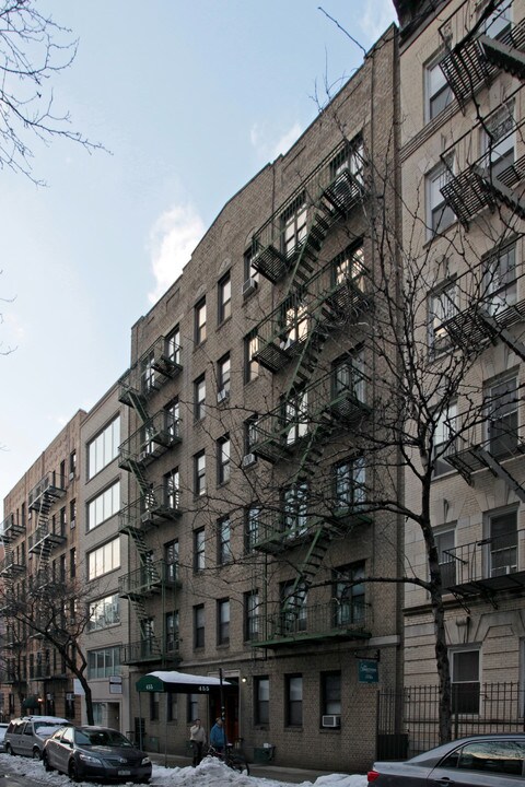 455 W 44th St in New York, NY - Building Photo