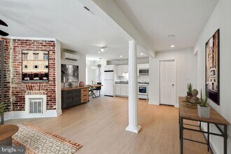 817 T St NW in Washington, DC - Building Photo - Building Photo