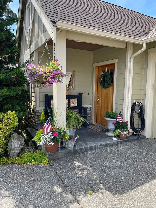 1516 Bryce Park Loop in Lynden, WA - Building Photo - Building Photo