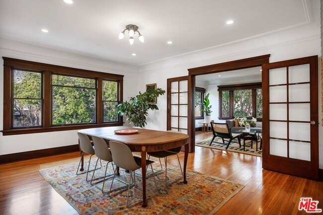 5850 Foothill Dr in Los Angeles, CA - Building Photo - Building Photo