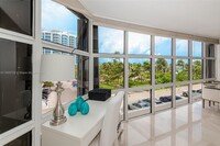 6423 Collins Ave in Miami, FL - Building Photo - Building Photo