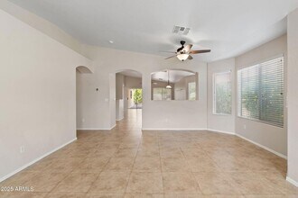 17532 W Caribbean Ln in Surprise, AZ - Building Photo - Building Photo
