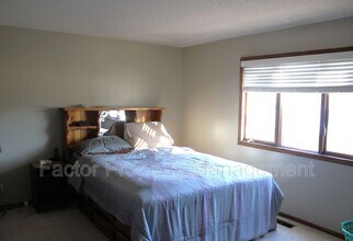 101 Heather Ln in Mankato, MN - Building Photo - Building Photo