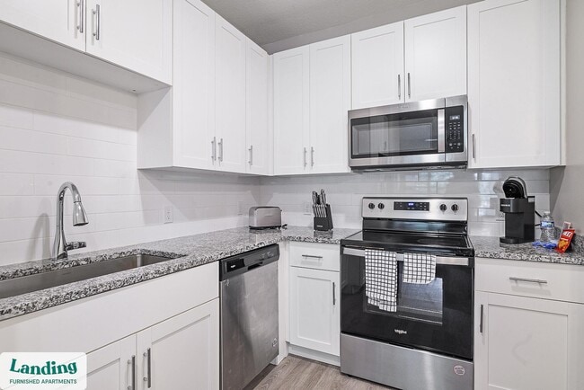 3060 Southcreek Blvd in Orlando, FL - Building Photo - Building Photo