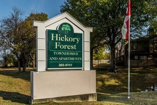Hickory Forest in Memphis, TN - Building Photo