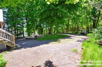 2 Lexington St, Unit 2 in Woburn, MA - Building Photo - Building Photo