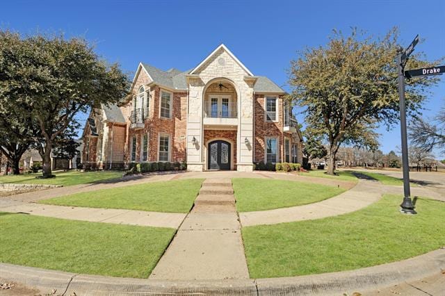 property at 1004 Drake Dr