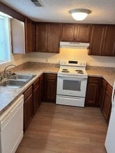1121 Alice Dr in Sumter, SC - Building Photo - Building Photo