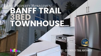 2539 Morley Trail NW in Calgary, AB - Building Photo