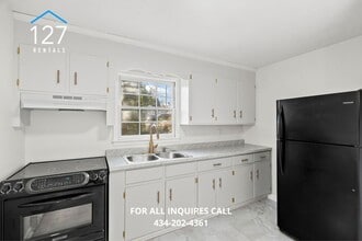 90 Page St in Lynchburg, VA - Building Photo - Building Photo