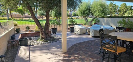 3019 Bel Air Dr in Las Vegas, NV - Building Photo - Building Photo