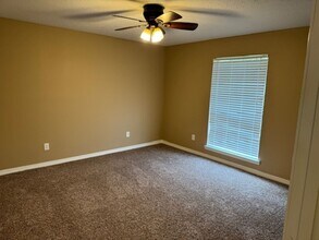 5331 Lauri Ln in Bossier City, LA - Building Photo - Building Photo