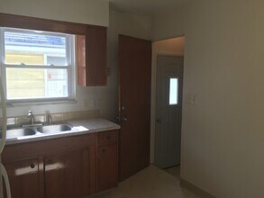 1894 Flint Ave in Akron, OH - Building Photo - Building Photo