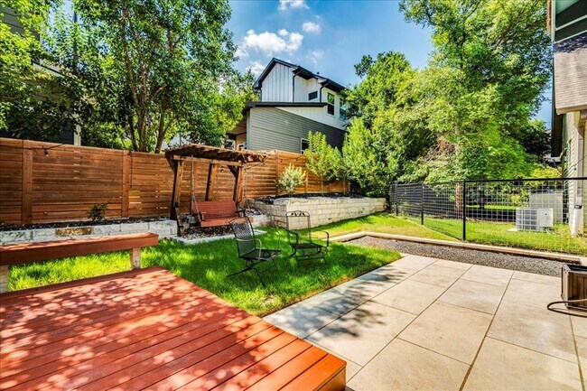 3505 Villa Ct in Austin, TX - Building Photo - Building Photo