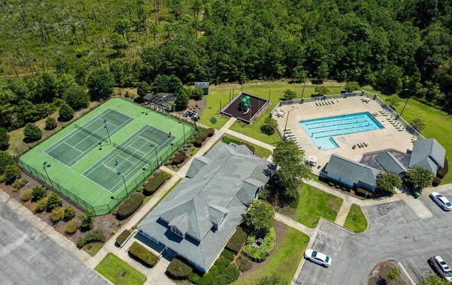 424 Canvasback Ln in Sneads Ferry, NC - Building Photo - Building Photo