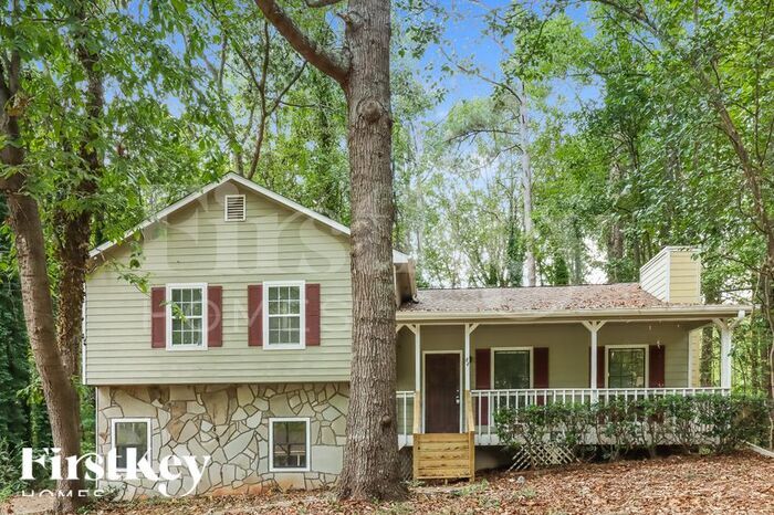 84 Powder Creek Ct in Dallas, GA - Building Photo