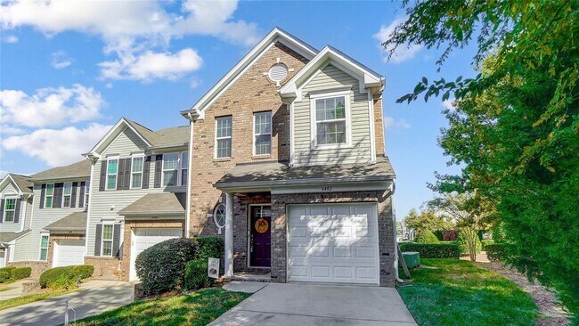 6402 Terrace View Ct in Charlotte, NC - Foto de edificio - Building Photo