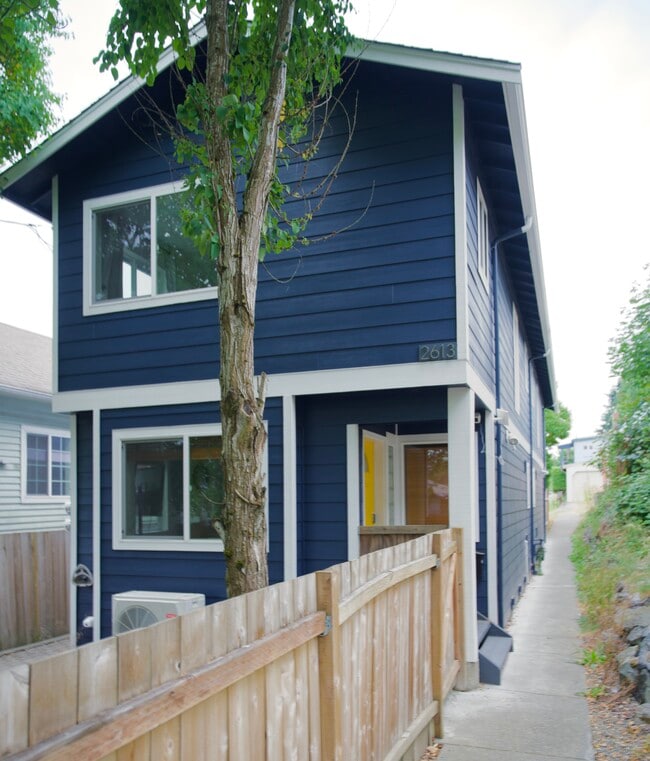 property at 2613 E Union St