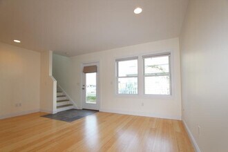 18 Monroe St in Burlington, VT - Building Photo - Building Photo