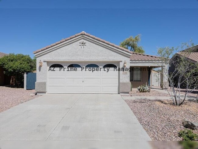 17432 W Calavar Rd in Surprise, AZ - Building Photo - Building Photo