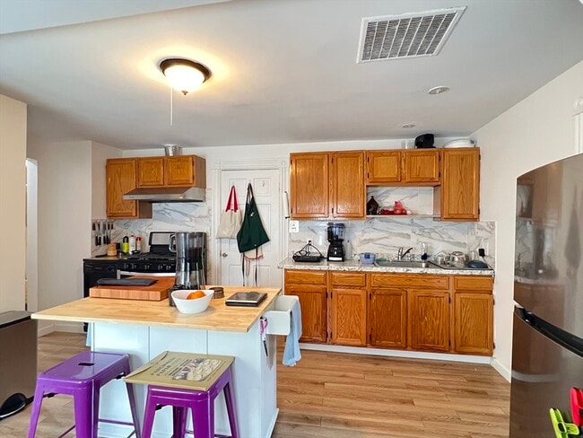 19 Nelson St in Quincy, MA - Building Photo - Building Photo