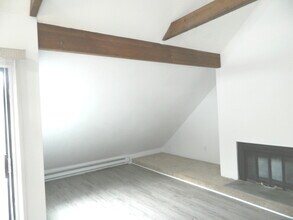 9 River Colony in Guilford, CT - Building Photo - Building Photo