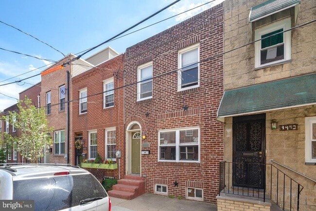property at 1928 Manton St