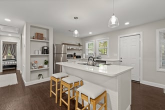 2611 N Oakridge Cir in North Charleston, SC - Foto de edificio - Building Photo
