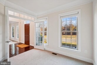 42159 Tecumseh Hills Dr in Chantilly, VA - Building Photo - Building Photo