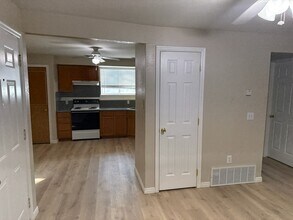 3320 S 1570 E in Salt Lake City, UT - Building Photo - Building Photo