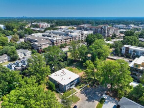 Student Housing by NC State in Raleigh, NC - Foto de edificio - Building Photo