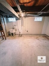 911 Maybelle St NE in Grand Rapids, MI - Building Photo - Building Photo