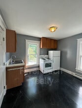 430 W Edwards St in Springfield, IL - Building Photo - Building Photo