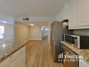 5512 Squires Dr in The Colony, TX - Building Photo - Building Photo
