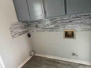 3527 Elmira Dr in Longview, TX - Building Photo - Building Photo