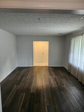 422 Gaither Dr in Tallahassee, FL - Building Photo - Building Photo