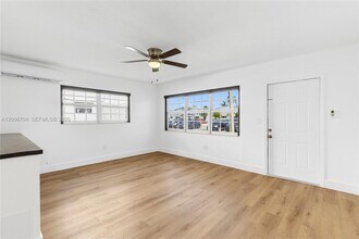 1450 NE 171 St in North Miami Beach, FL - Building Photo - Building Photo