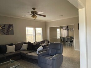 16434 Concord Falls Ln in Sugar Land, TX - Building Photo - Building Photo