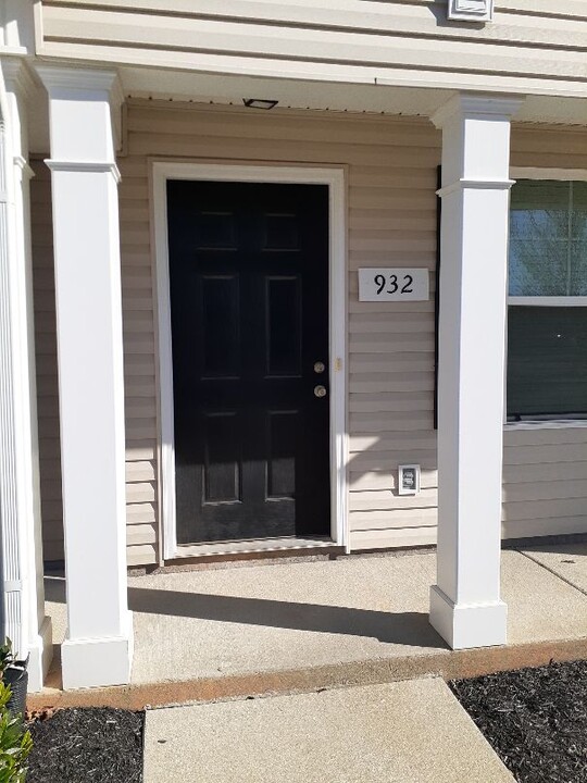 932 Tradition Trl in Murfreesboro, TN - Building Photo