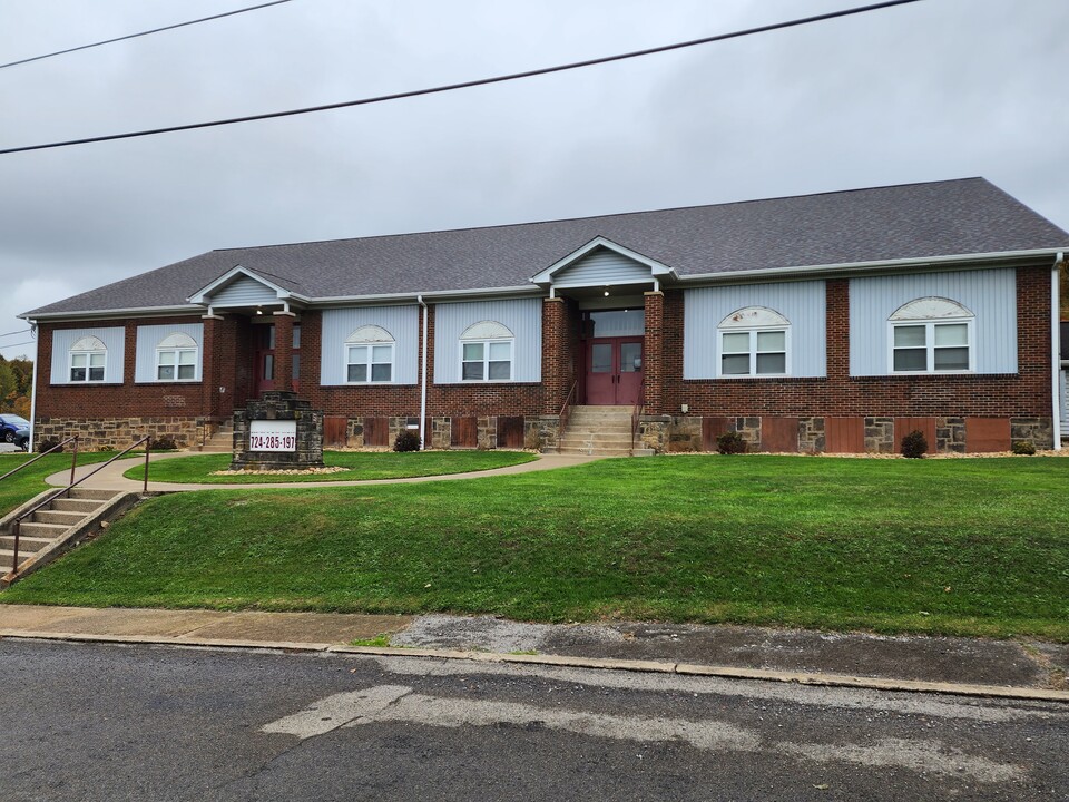 1110 Madison Ave, Unit 4 in Butler, PA - Foto de edificio