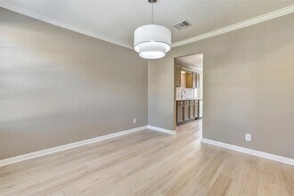 12101 Wander Ln in Austin, TX - Building Photo - Building Photo